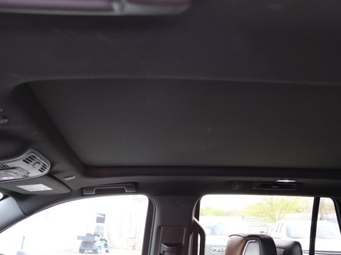 Certified 2023 GMC Yukon Denali Ultimate AWD/4WD image 22