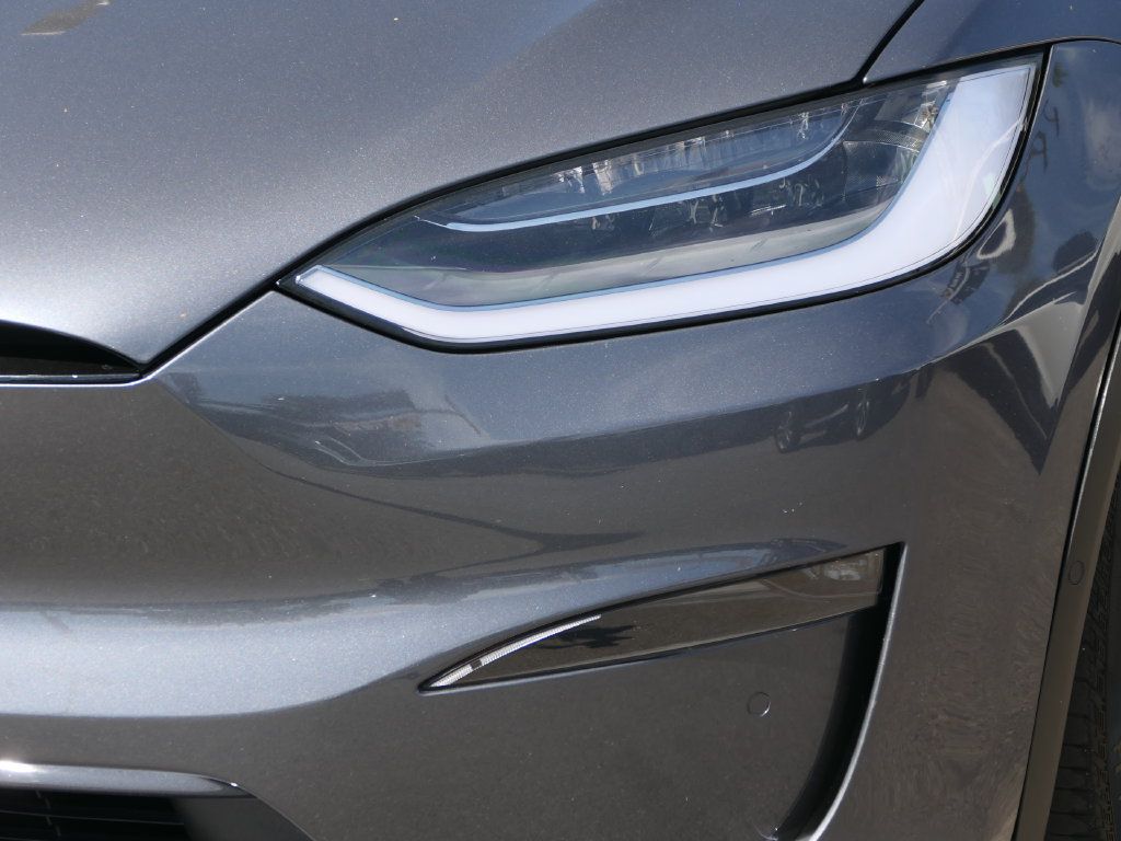 Used 2023 Tesla Model X AWD/4WD image 7