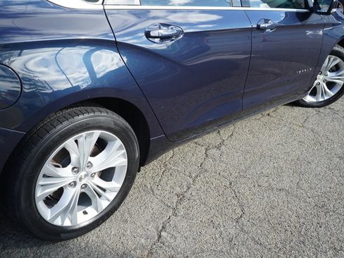 Used 2015 Chevrolet Impala LT w/ Convenience Package FWD image 7