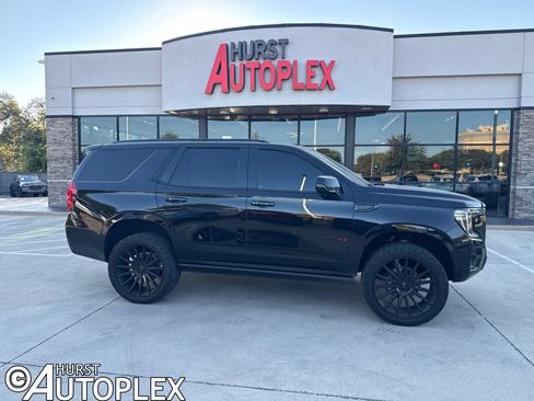 Used 2023 GMC Yukon AT4 w/ Max Trailering Package AWD/4WD image 1