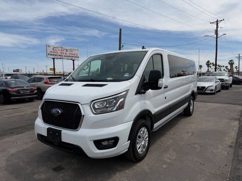 Used 2023 Ford Transit 350 XLT image 3