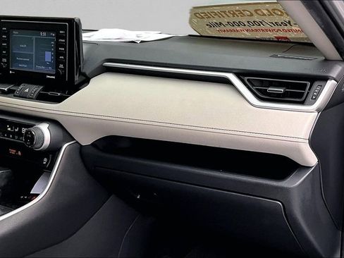 Certified 2021 Toyota RAV4 XLE Premium FWD image 24