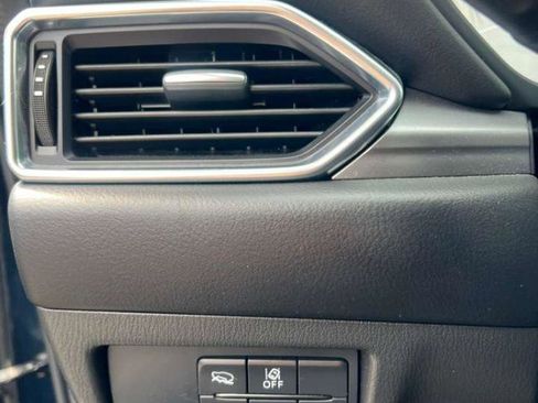 Used 2021 MAZDA CX-5 Touring image 34