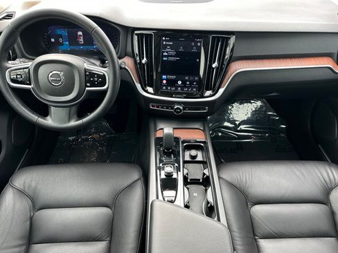 Certified 2023 Volvo V60 B5 Cross Country Plus w/ Climate Package AWD/4WD image 15