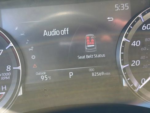 Used 2023 Toyota Highlander XLE FWD image 15