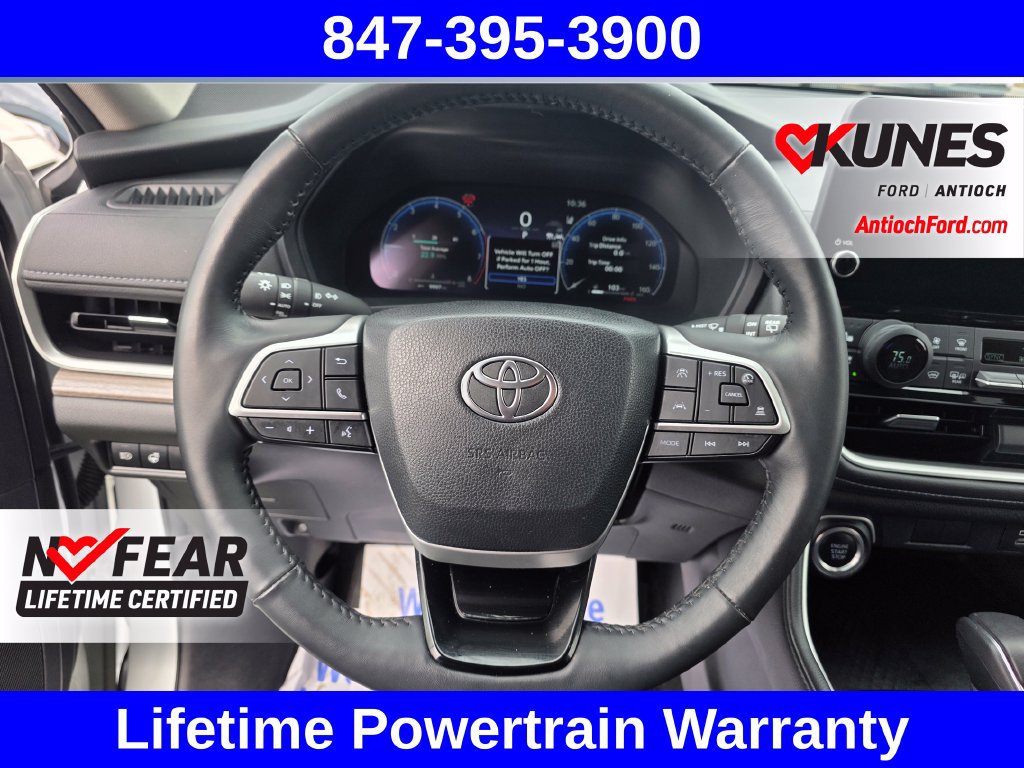 Used 2024 Toyota Grand Highlander AWD image 41