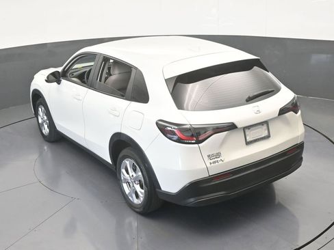 Used 2023 Honda HR-V LX image 48