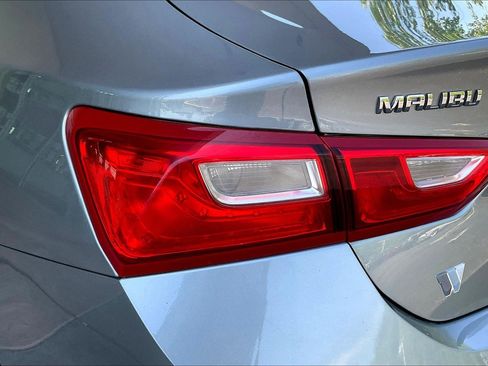 Used 2023 Chevrolet Malibu LT FWD image 22