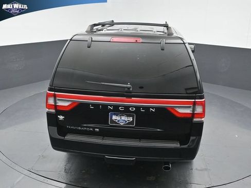 Used 2017 Lincoln Navigator L Reserve AWD/4WD image 14