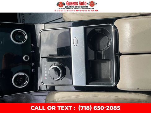 Used 2018 Land Rover Range Rover Velar R-Dynamic SE image 17