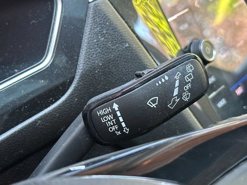 Used 2019 Volkswagen Tiguan SEL w/ 3rd Row Seat Package AWD/4WD image 35