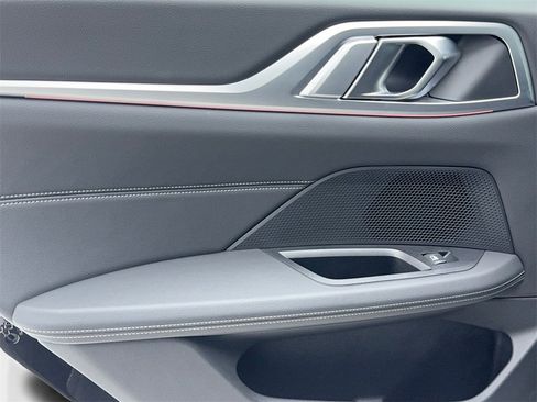 Used 2025 BMW i4 eDrive40 image 47