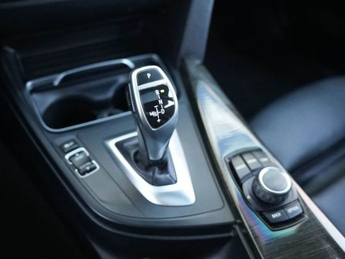 Used 2018 BMW 330i xDrive Sedan w/ Convenience Package image 47