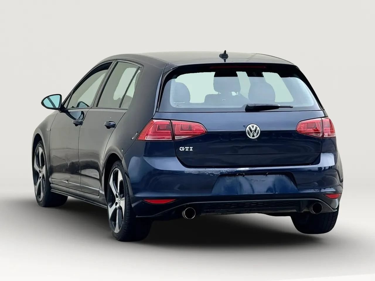 Used 2015 Volkswagen GTI S w/ Lighting Package (SEL) FWD image 5