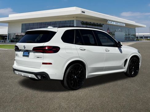 Used 2026 BMW X5 sDrive40i image 10