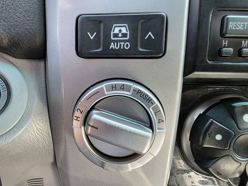Used 2007 Toyota 4Runner Limited AWD/4WD image 25
