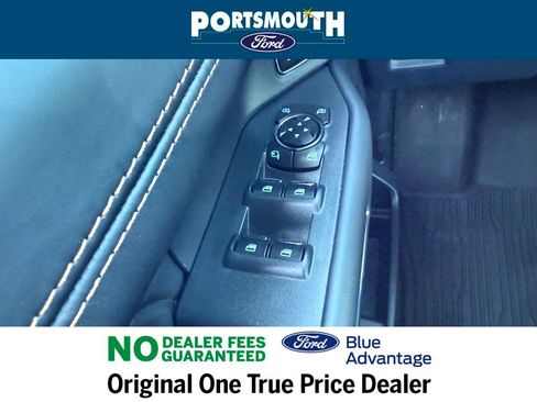 Certified 2024 Ford Expedition Max Platinum image 30