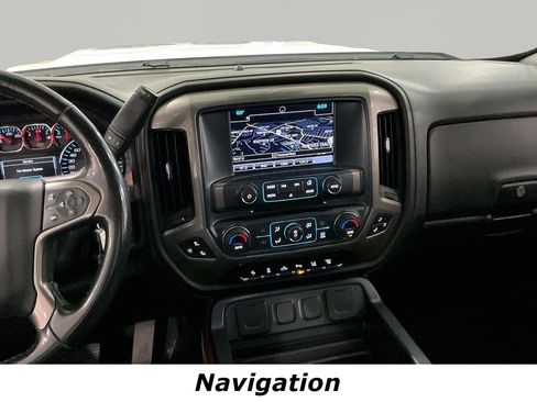 Used 2018 Chevrolet Silverado 2500 High Country w/ Duramax Plus Package image 10