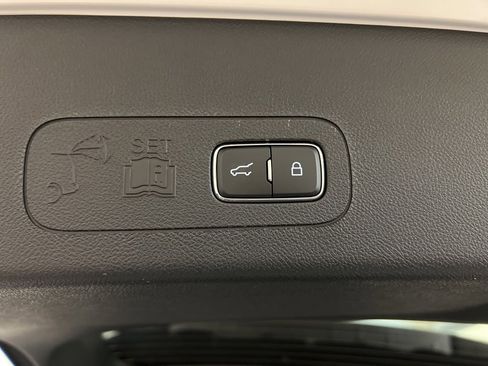 Used 2025 Lincoln Aviator Reserve image 40