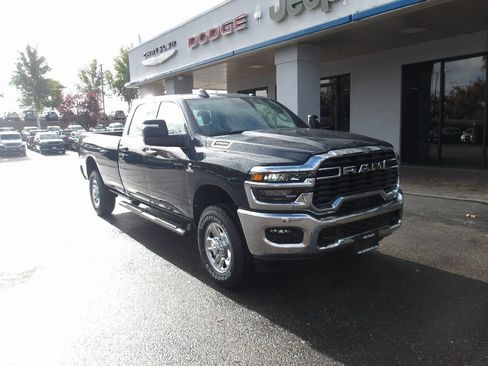 New 2026 RAM 2500 Tradesman image 2