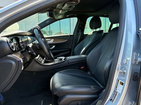 Used 2017 Mercedes-Benz E 300 image 11