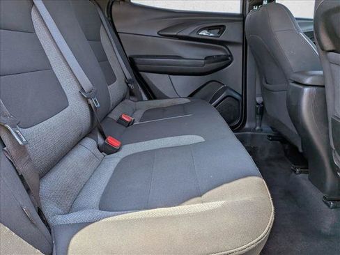 Used 2021 Chevrolet TrailBlazer LS FWD image 18
