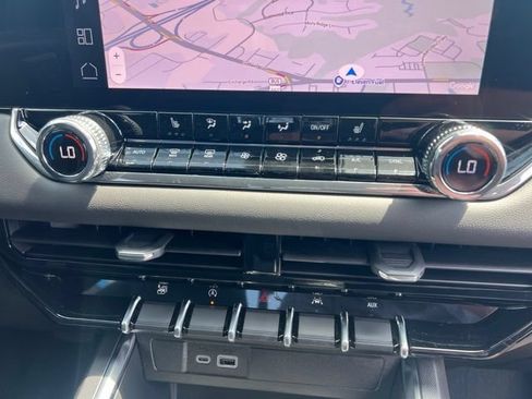 New 2026 GMC Canyon Elevation w/ Convenience Package AWD/4WD image 5