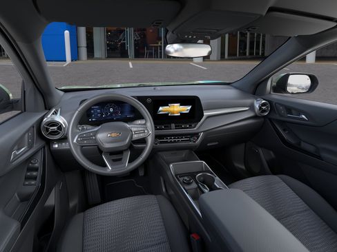 New 2026 Chevrolet Equinox LT AWD/4WD image 15