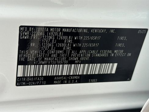 Certified 2025 Toyota RAV4 XLE image 29