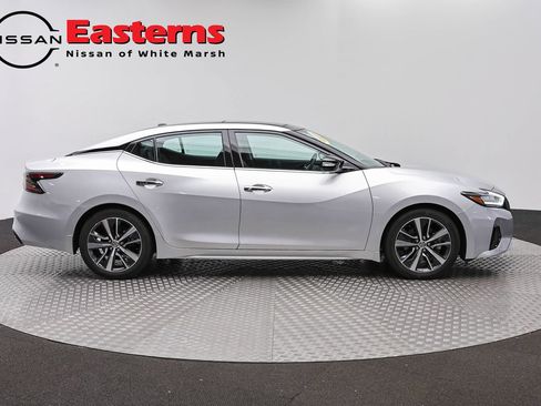 Used 2019 Nissan Maxima 3.5 SL w/ Floor Mat Group FWD image 4