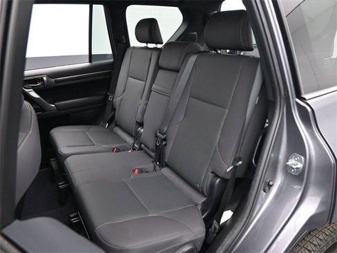 Certified 2023 Lexus GX 460 Premium w/ Premium Plus Package image 21