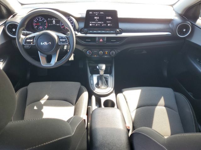 Used 2023 Kia Forte LXS FWD image 13