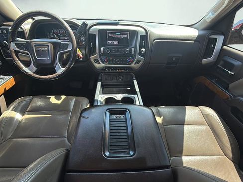 Used 2018 GMC Sierra 1500 SLT AWD/4WD image 28