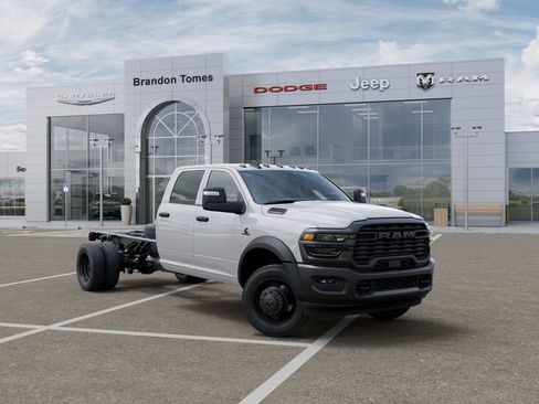 New 2026 RAM 5500 Tradesman AWD/4WD image 5