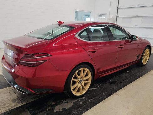 Used 2023 Genesis G70 3.3T image 4