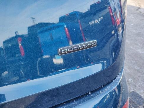 Used 2022 Audi Q7 Premium Plus image 36
