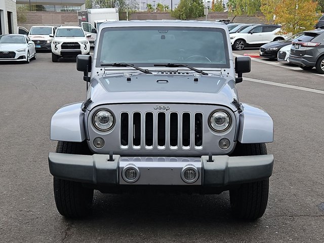 Used 2018 Jeep Wrangler Unlimited Sahara w/ Connectivity Group AWD/4WD image 2