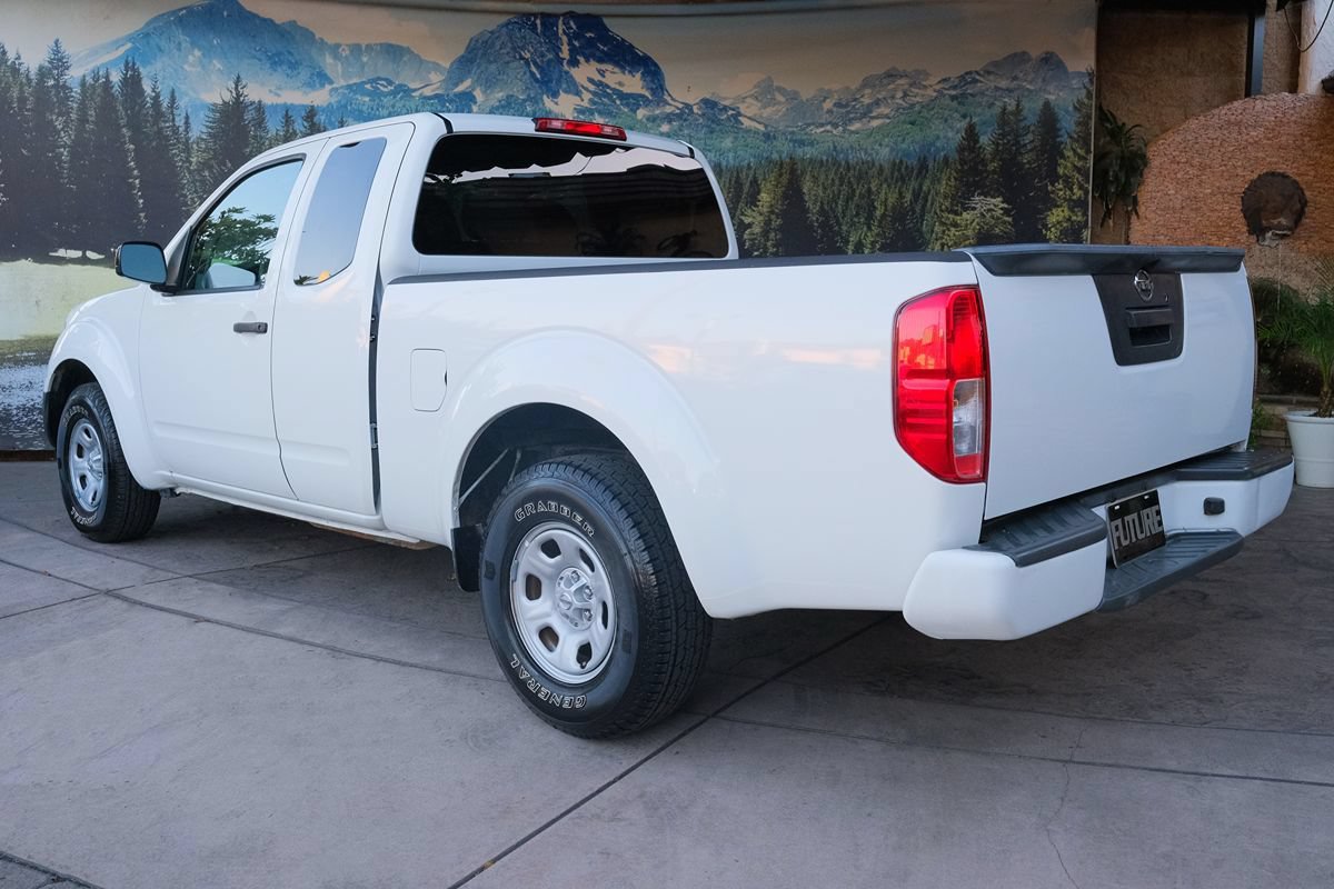 Used 2019 Nissan Frontier S RWD image 5