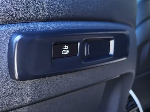 Used 2019 BMW X5 xDrive40i w/ Convenience Package image 35