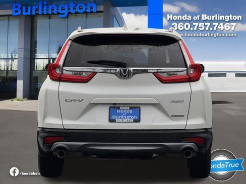 Used 2018 Honda CR-V Touring image 6