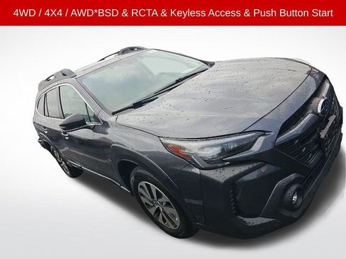 Used 2023 Subaru Outback Premium image 3