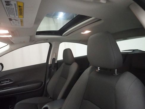 Used 2022 Honda HR-V EX image 33