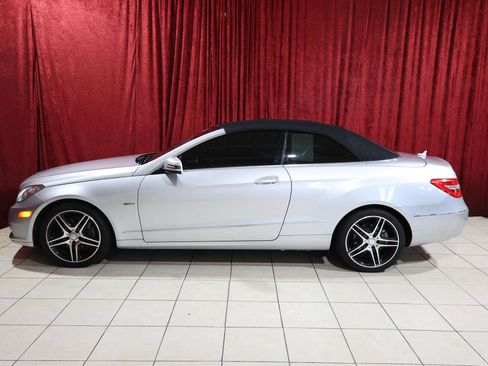 Used 2012 Mercedes-Benz E 350 Cabriolet w/ Premium 1 Launch Pkg image 4