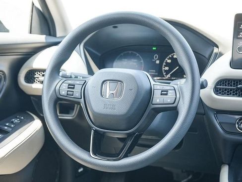 New 2027 Honda HR-V LX image 16
