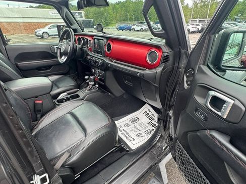 Used 2019 Jeep Wrangler Unlimited Rubicon AWD/4WD image 22