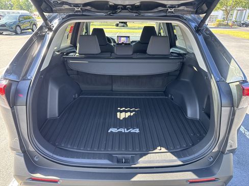 New 2025 Toyota RAV4 XLE w/ Convenience Package FWD image 35