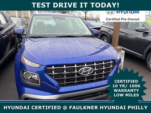 Certified 2024 Hyundai Venue SEL image 1