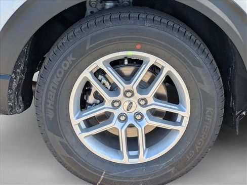 New 2026 Ford Explorer Active image 9