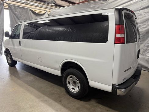 Used 2020 Chevrolet Express 3500 LT w/ LT Preferred Equipment Group image 4