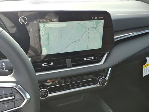 New 2026 Chevrolet Equinox LT w/ Safety and Technology Package FWD image 11